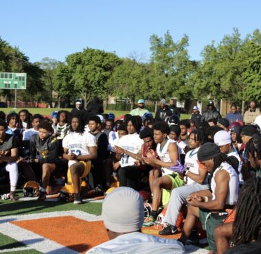 Chicago offensive and defensive linemen competing at the 2026 IHSA Combines